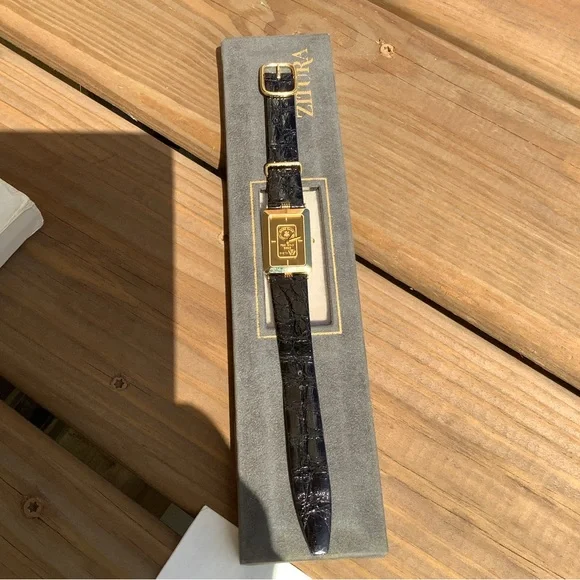 Gorgeous ZITURA QZ SWISS BANK FINE GOLD 999.9 gold watch